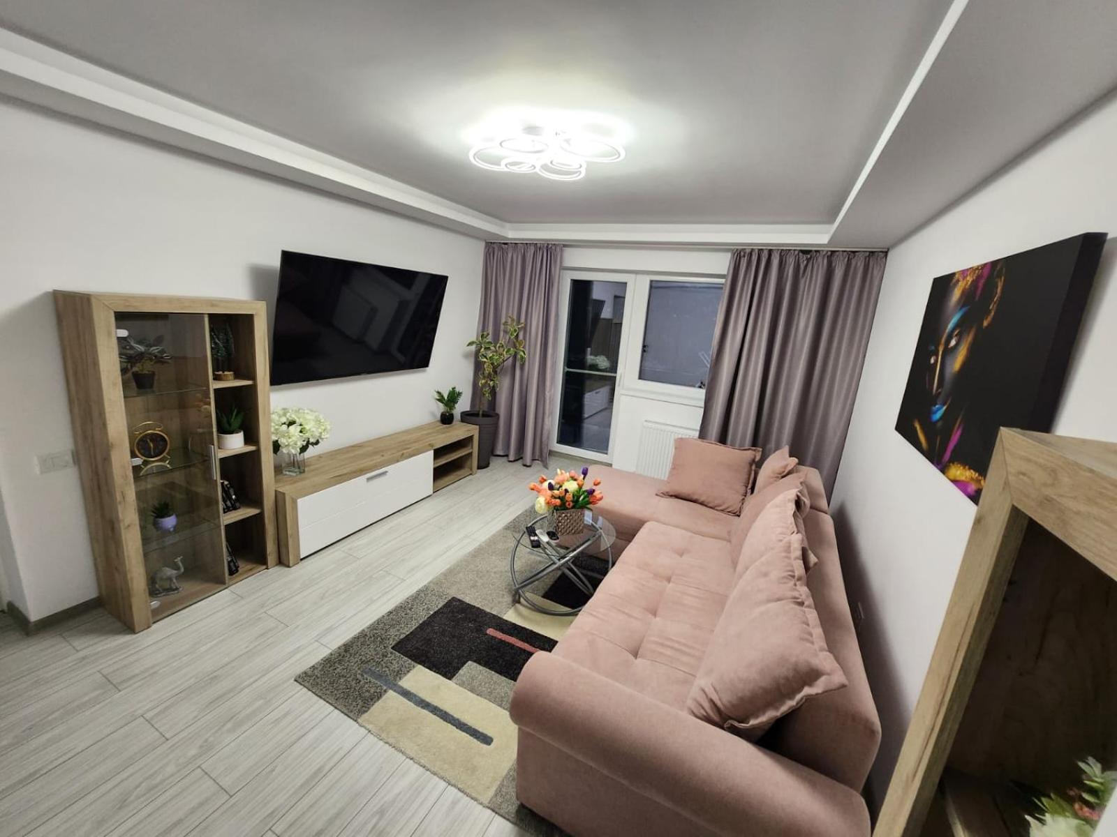 Edward Apartament *